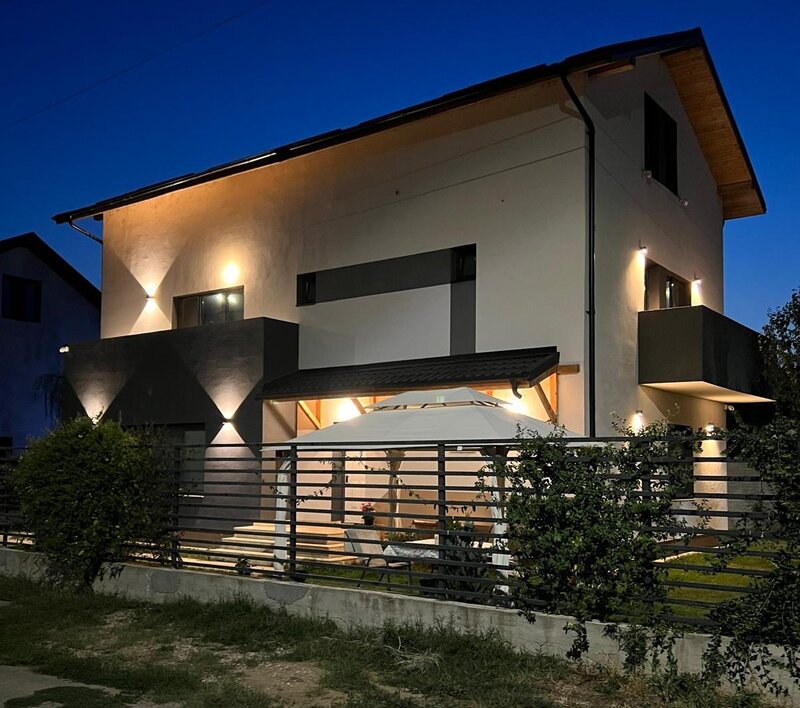 Magurele, ocazie! Vila 2022, P+1+M, 5 cam, 3 bai, mansarda open space