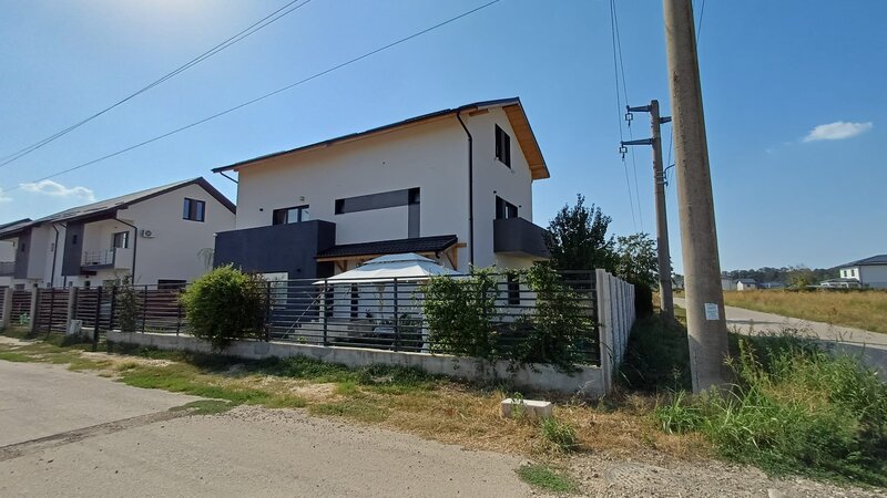 Magurele, ocazie! Vila 2022, P+1+M, 5 cam, 3 bai, mansarda open space